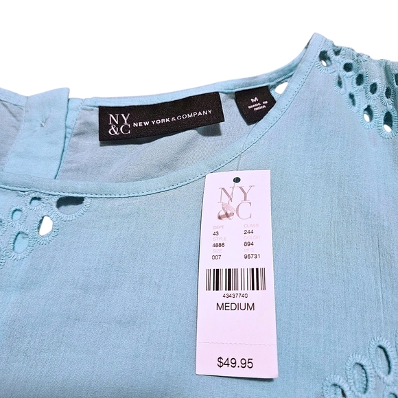 NWT New York & Company Eyelet Puff Sleeve Blouse M Aqua Blue Back Button Up - Picture 5 of 12